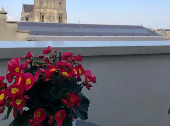 Studio Cosy Vue Cathedrale